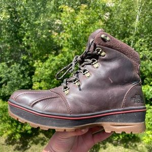 The North Face Mallard boot size 8.5 great shape